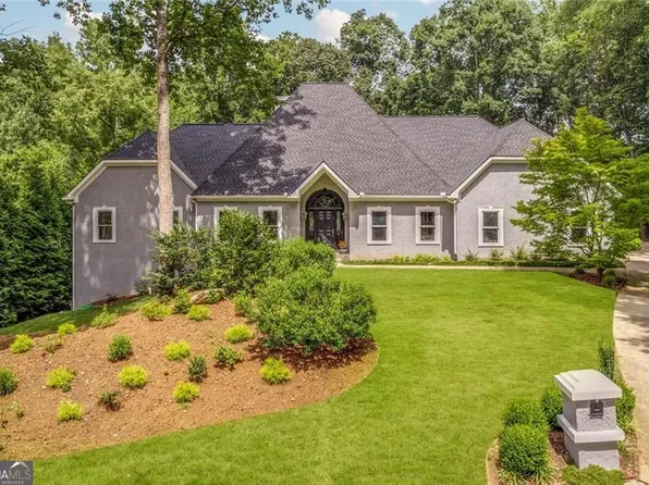 160 Grogans Lndg, Sandy Springs, GA 30350