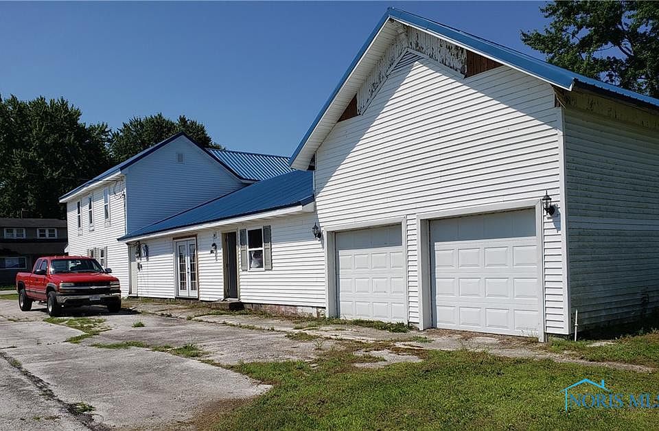 2nd image of 491 Main St