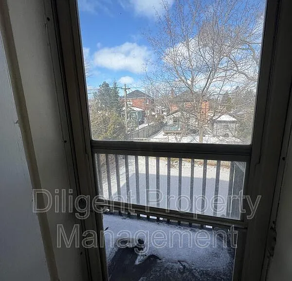 642 Bolivar St #UPPER EAST — Photo 20