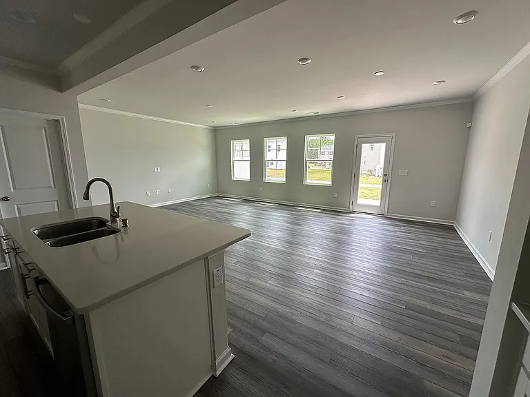 5024 Arkose Dr — Photo 8