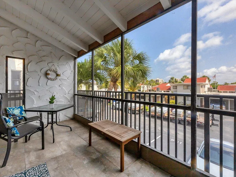 500 Park Blvd S #109 — Photo 24