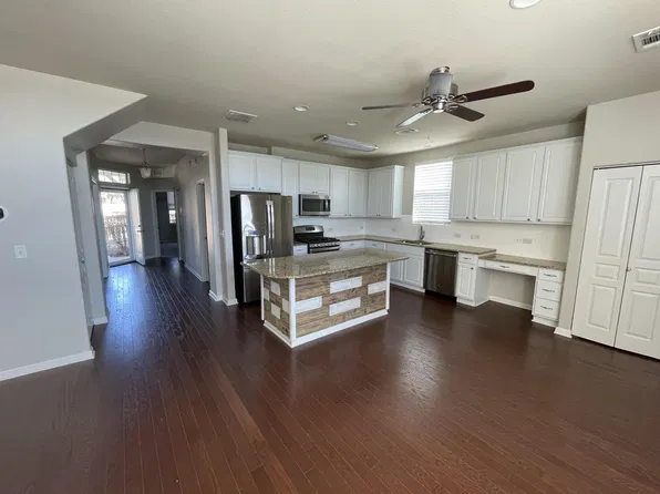 5136 Hellman, Kyle, TX 78640