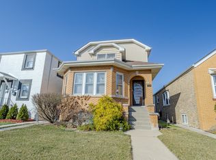 3534 N Nordica Ave, Chicago, IL 60634