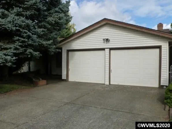 165 Kanuku Ct SE, Salem, OR 97306