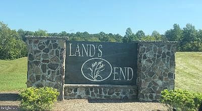 2nd image of Lands End