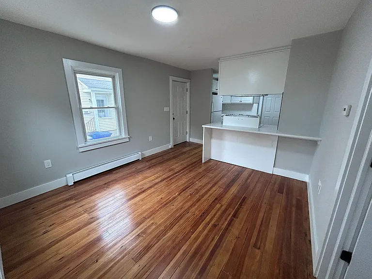 231 Beechwood Ave — Photo 4