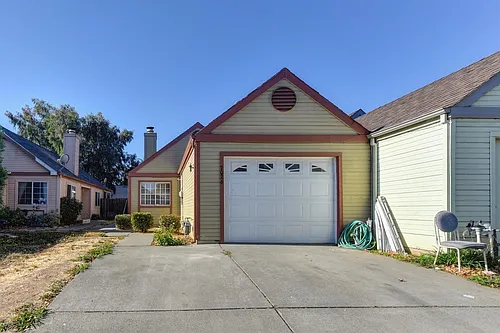 7026 Peevey Ct Photo 1