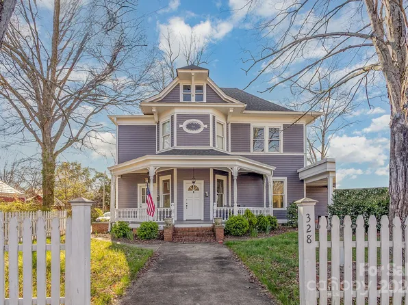 328 Davie Ave, Statesville, NC 28677