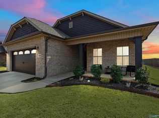 14684 Demarie Ln, Athens, AL 35613