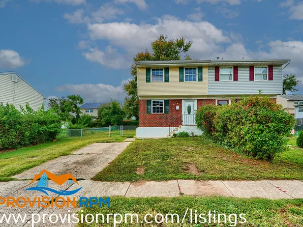 8539 Neptune Dr, Pasadena, MD 21122