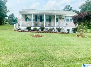 1104 11th Ave SE, Graysville, AL 35073