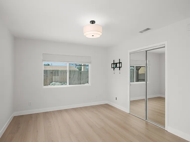 4211 Appleton St — Photo 32