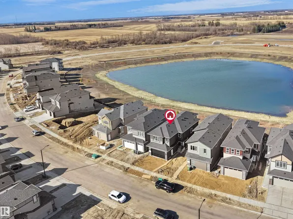 209 Crystal Creek Dr, Leduc, AB T9E 0X6