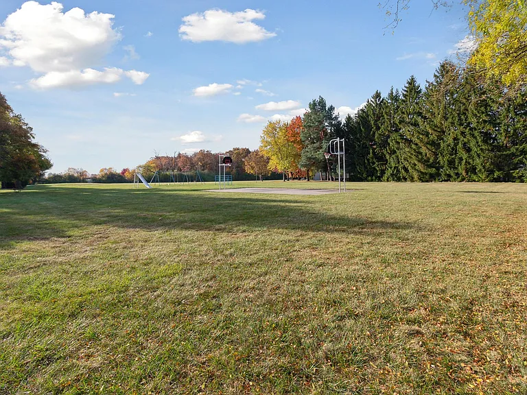 Lawndale Estates — Photo 24