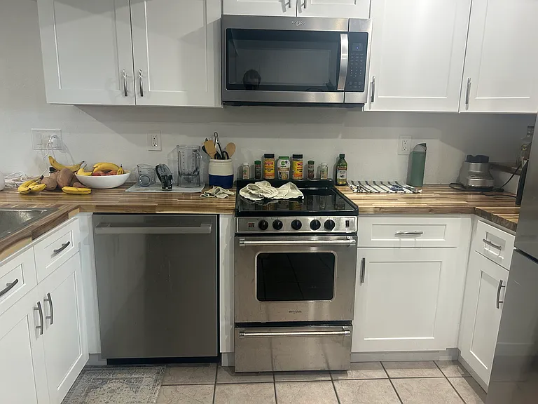 10610 Albion St #2 — Photo 5