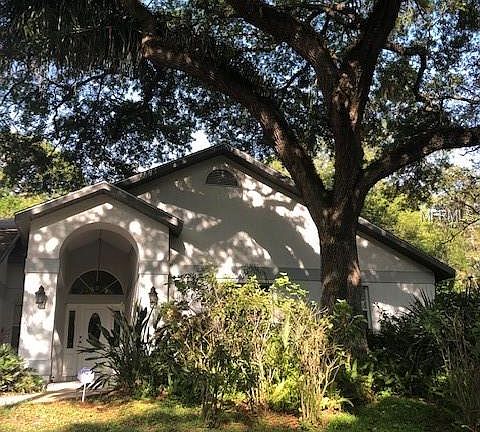 2nd image of 8307 N River Oaks Ct