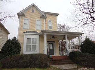 8523 Lindholm Dr, Huntersville, NC 28078