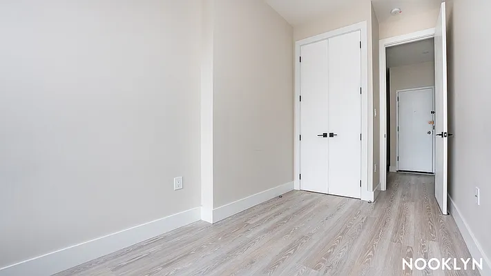 Rented by Nooklyn NYC LLC | media 18