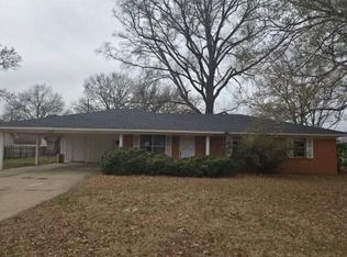 105 N Adcock St, Dumas, AR 71639