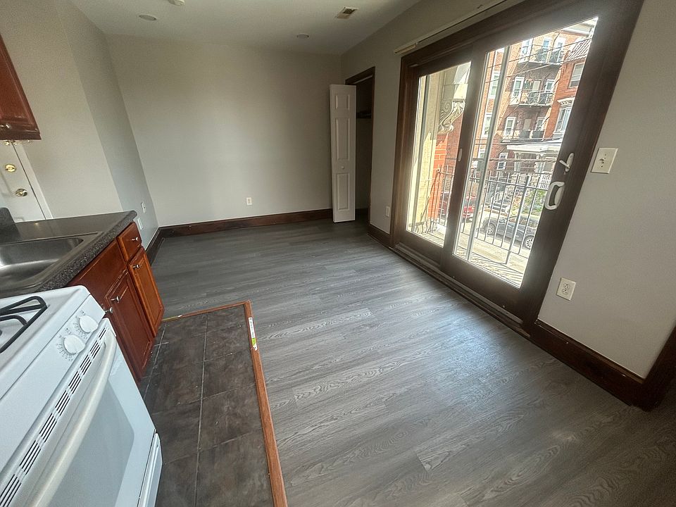 1st image of 5101-21 Walnut St #C201