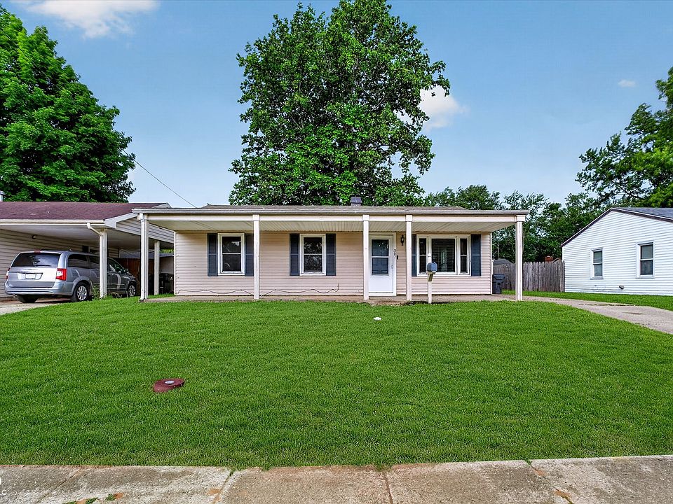 1st image of 307 Crestview Ct
