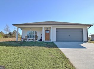 122 Timberland Trl, Newnan, GA 30263