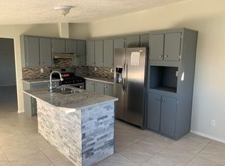 411 W Ash Ave, Bloomfield, NM 87413