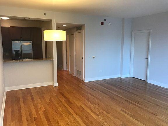 3rd image of 600 N Lake Shore Dr APT 3103