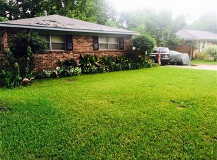 1011 Helms Rd, Houston, TX 77088