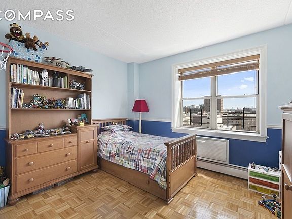 4th image of 1787 Madison Ave APT 812
