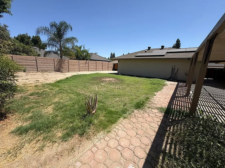 2322 E Vassar Dr — Photo 31