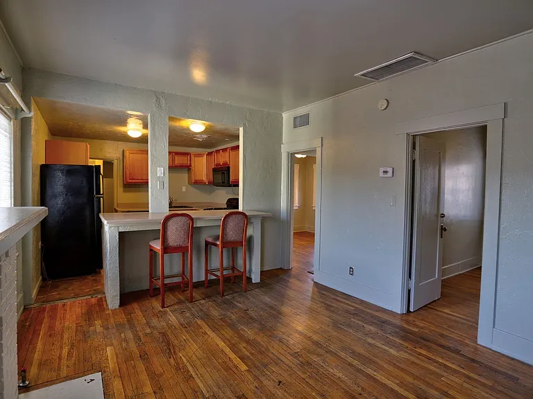 1348 N. Euclid Ave. — Photo 3