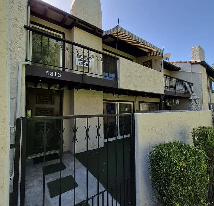 5313 Sevilla Ct
