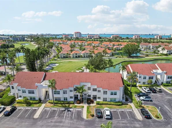 6085 Bahia Del Mar Blvd APT 204, Saint Petersburg, FL 33715