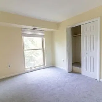 5201 Newton St — Photo 3