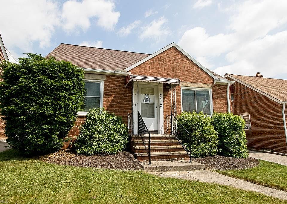 1st image of 7412 Orchard Grv