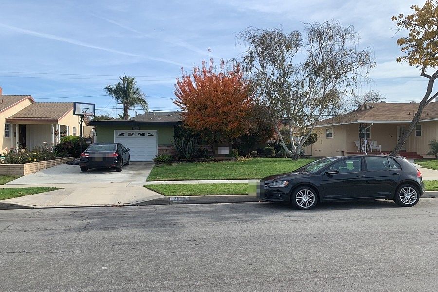 1st image of 2828 Ladoga Ave