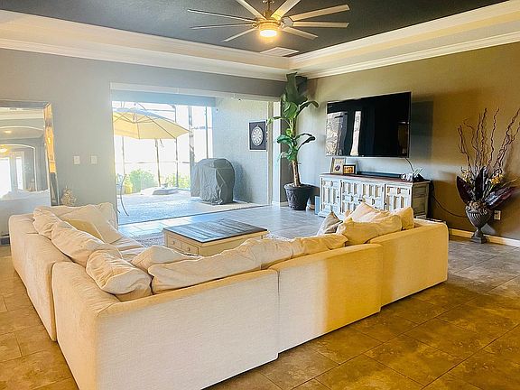 great room/living room