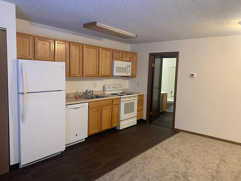 1501 Marika Rd #12 — Photo 1