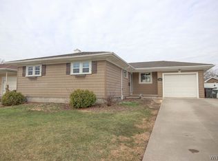 66 Westwood Dr, Tonawanda, NY 14150