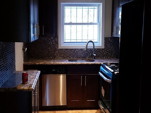 4th image of 2936 Bouck Ave Pelham Gdn