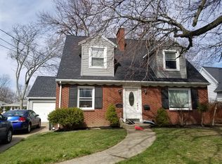 1002 S Thompson St, Jackson, MI 49203