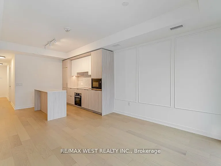 123 Portland St #403 — Photo 18