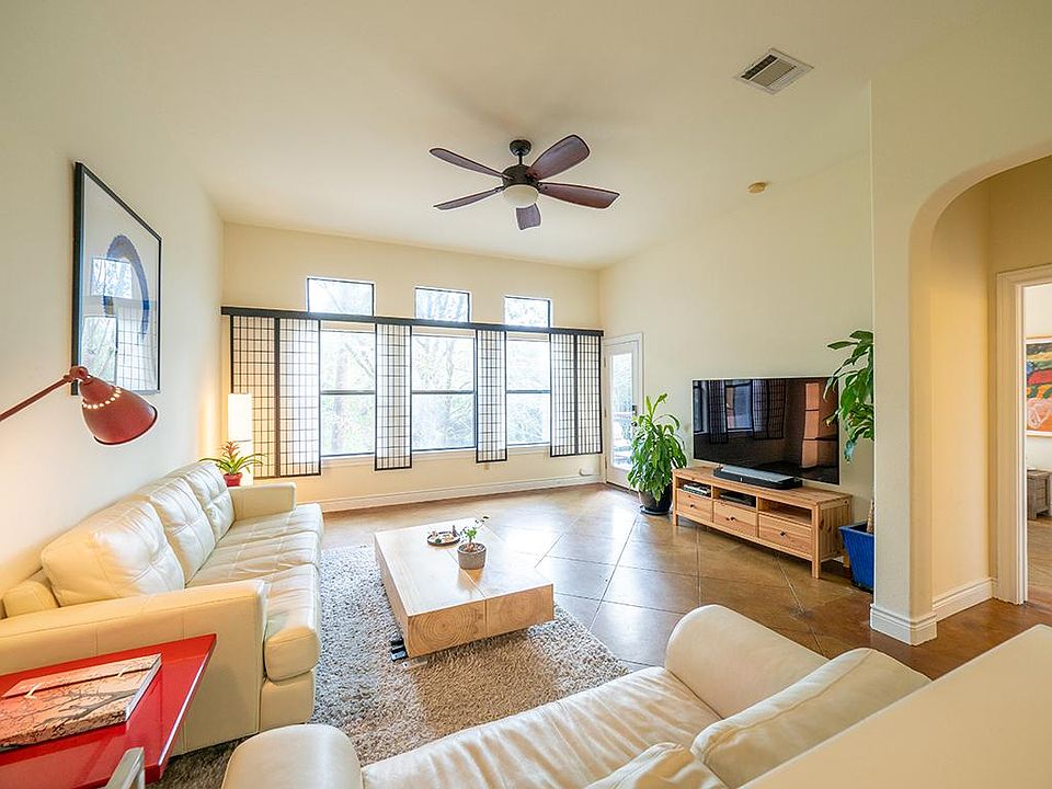 1st image of 3609 Clawson Rd #B