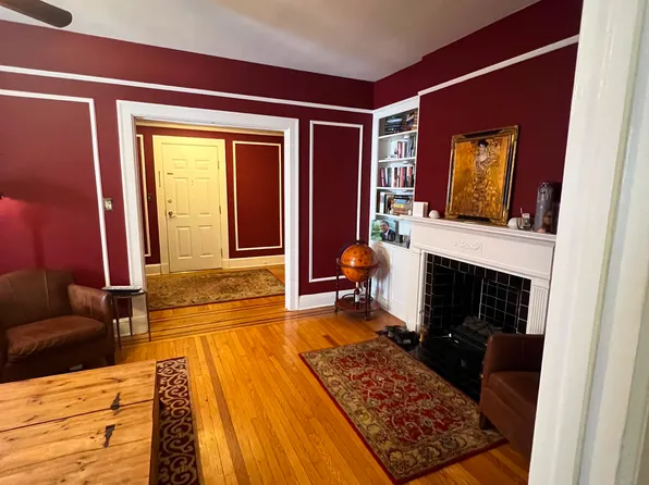 1613 Harvard St NW APT 201, Washington, DC 20009