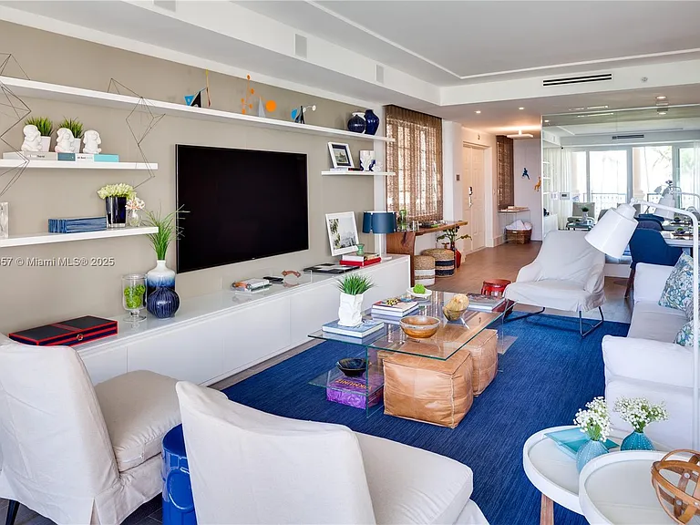 19222 Fisher Island Dr #19222 — Photo 5