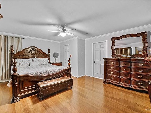 4th image of 7411 E Texas Rd