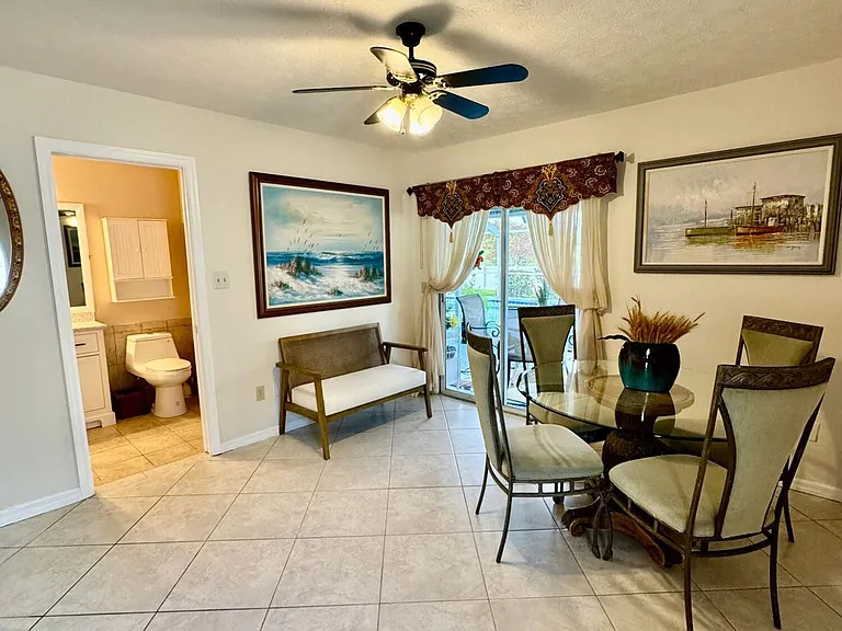 2141 SW Import Dr — Photo 4