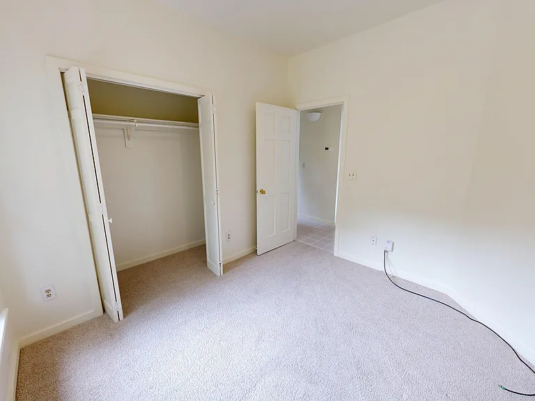 146 Baycliff Trl — Photo 26