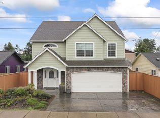 1624 36th St, Florence, OR 97439